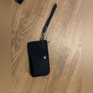 Lululemon wrist Wallet purse